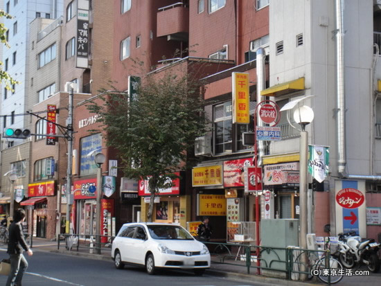 飲食店がずらり